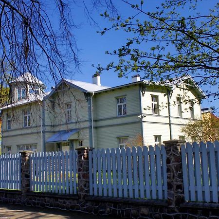 Villa Ostmala Ventspils Exterior photo